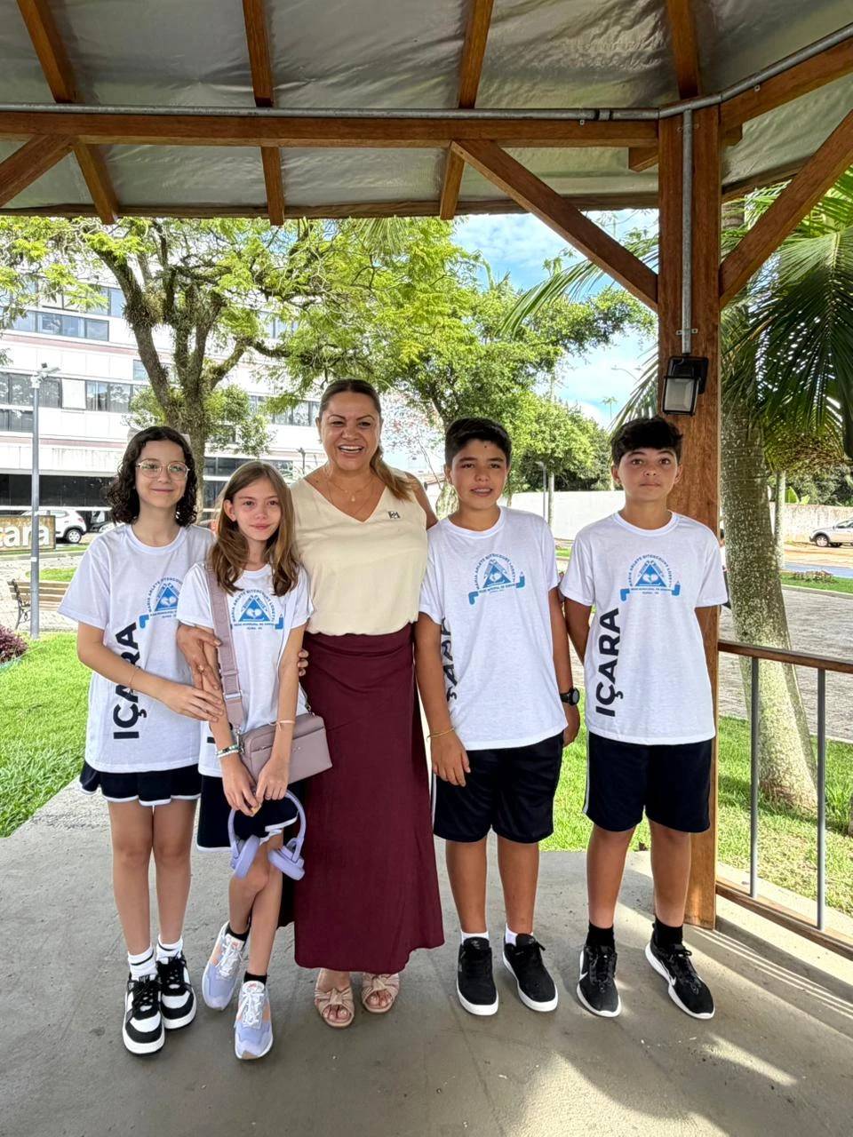 Alunos de Içara vão à Tailândia disputar Olimpíada Internacional de Matemática — foto 2