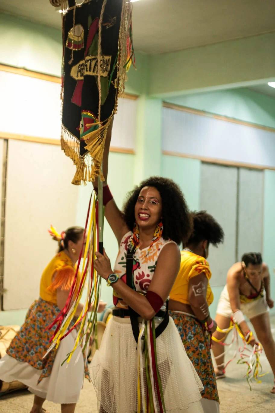 Evento gratuito leva folia do Carnaval às ruas de Criciúma — foto 1