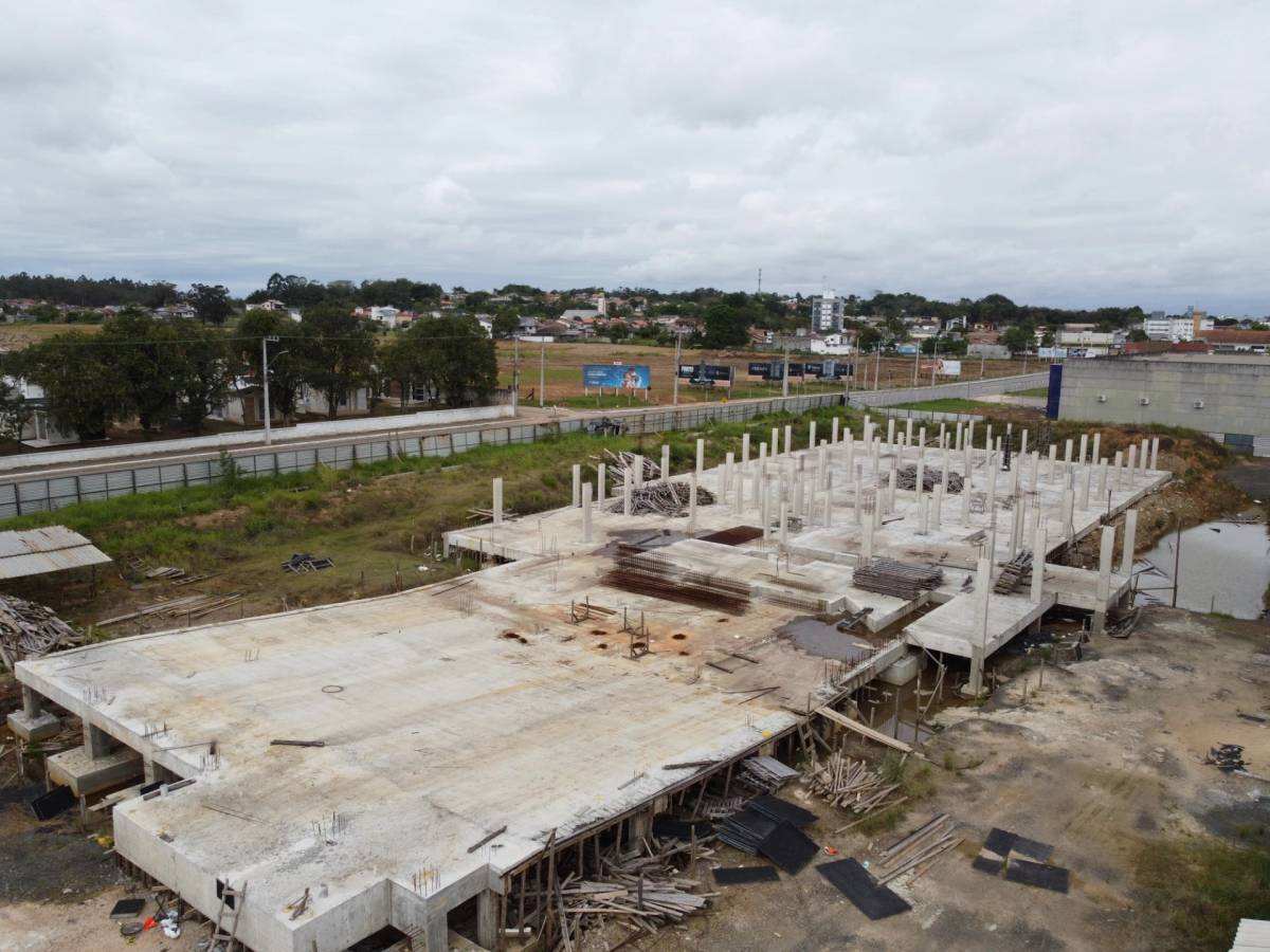 Após meses de paralisação, obras da nova sede da Câmara de Criciúma serão retomadas; veja vídeo e fotos — foto 2