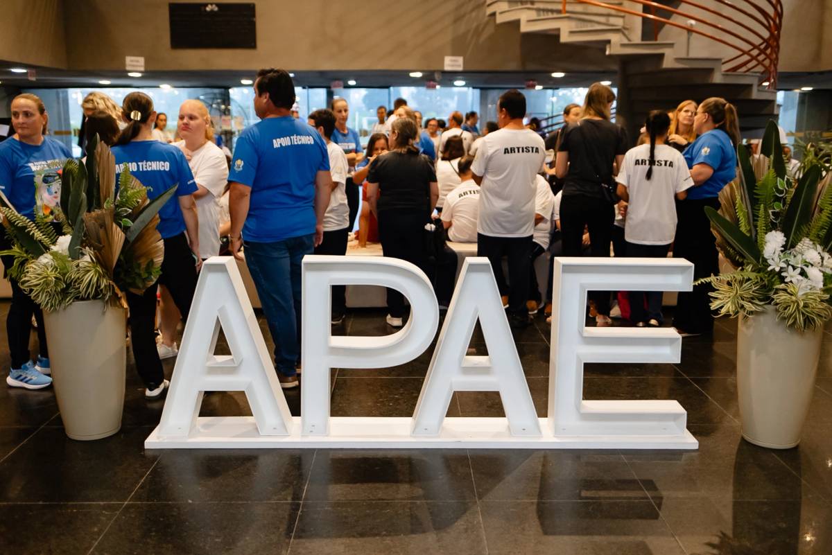 Festival de Arte das APAEs valoriza talentos e promove inclusão em Criciúma; veja fotos — foto 2