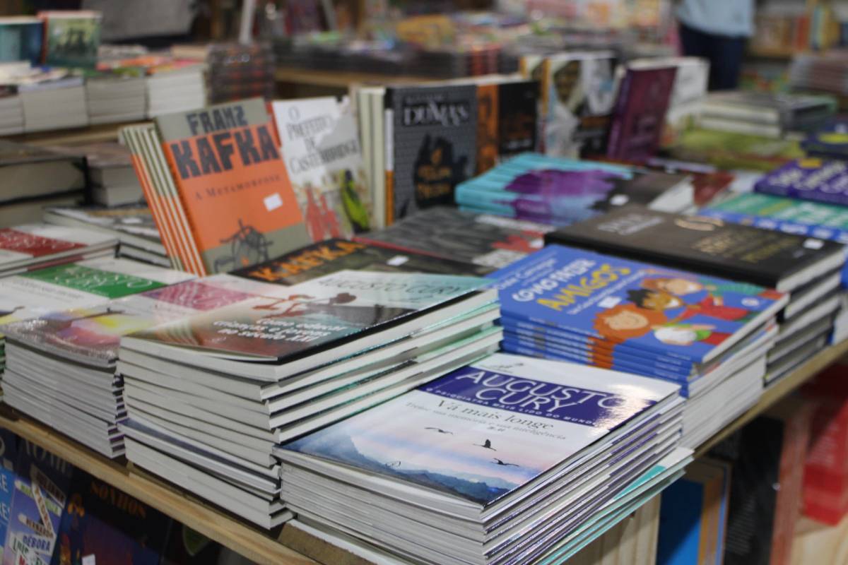 Criciúma: veja as fotos do primeiro dia da 19ª edição da Feira do Livro — foto 1