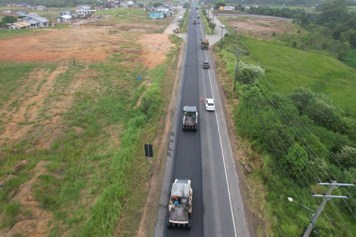 Obras na SC-443 encerram nesta semana em Morro da Fumaça — foto 2
