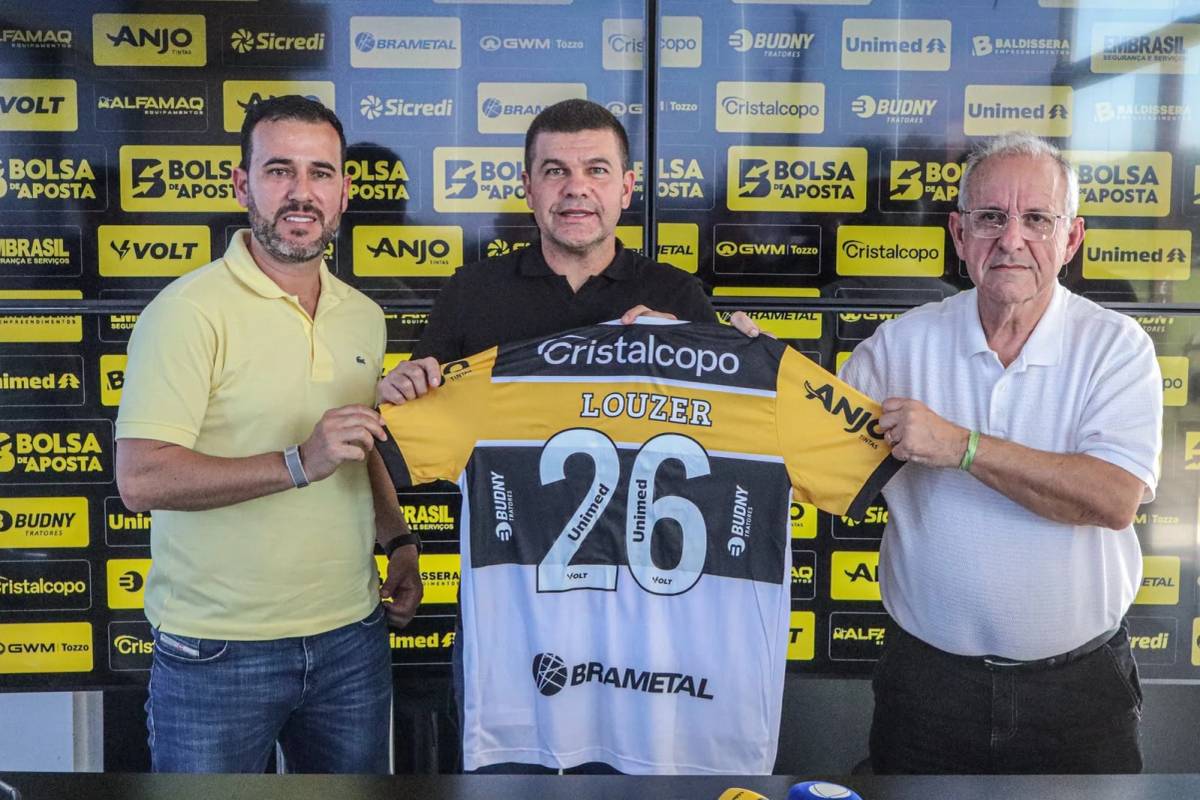 Vídeo: Louzer se emociona ao lembrar de técnico campeão pelo Tigre — foto 2