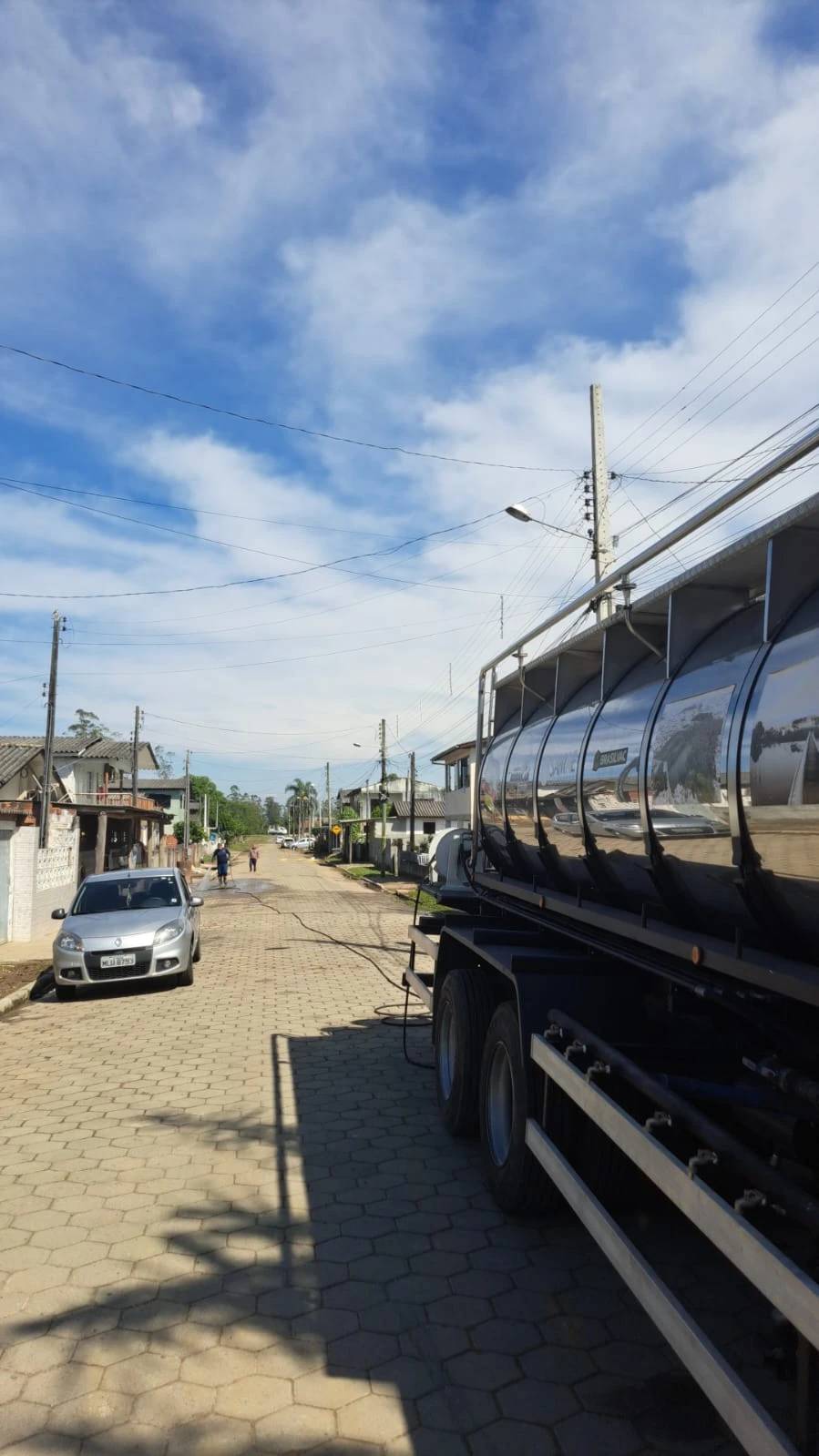 Defesa Civil inicia limpeza das ruas após Rio Araranguá voltar à calha normal; confira fotos e vídeos — foto 2