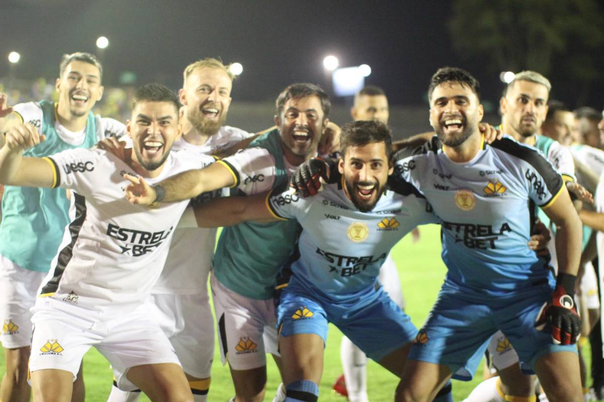 Acertado com o Juventude, Gustavo se despede do Criciúma — foto 7