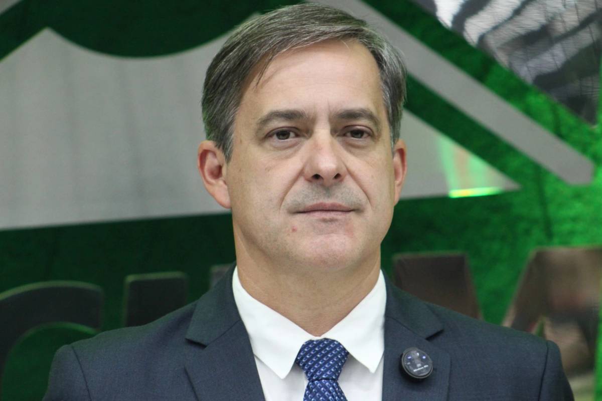 Presidente do Legislativo de Criciúma toma posse como prefeito em exercício — foto 2