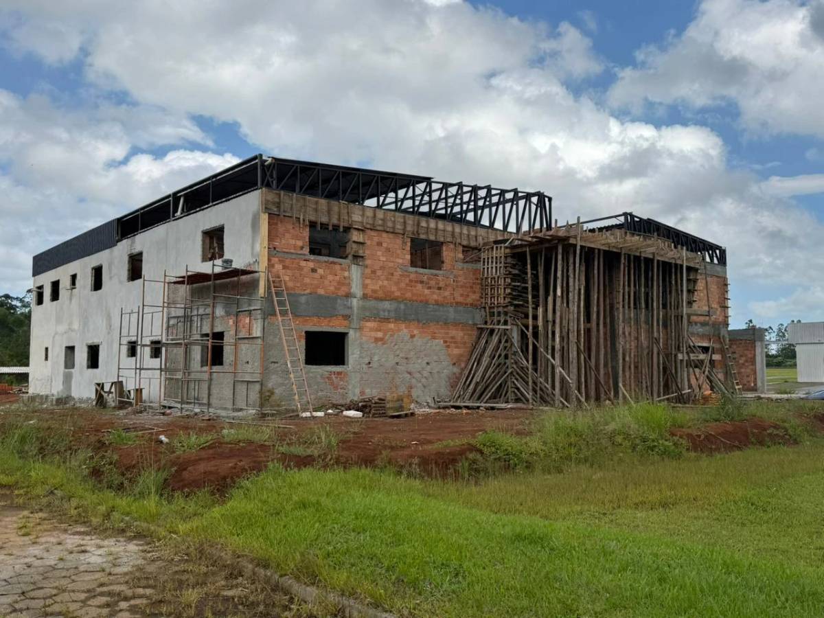 Obra da nova sede do Saer no Aeroporto Diomício Freitas supera 50% de execução — foto 5