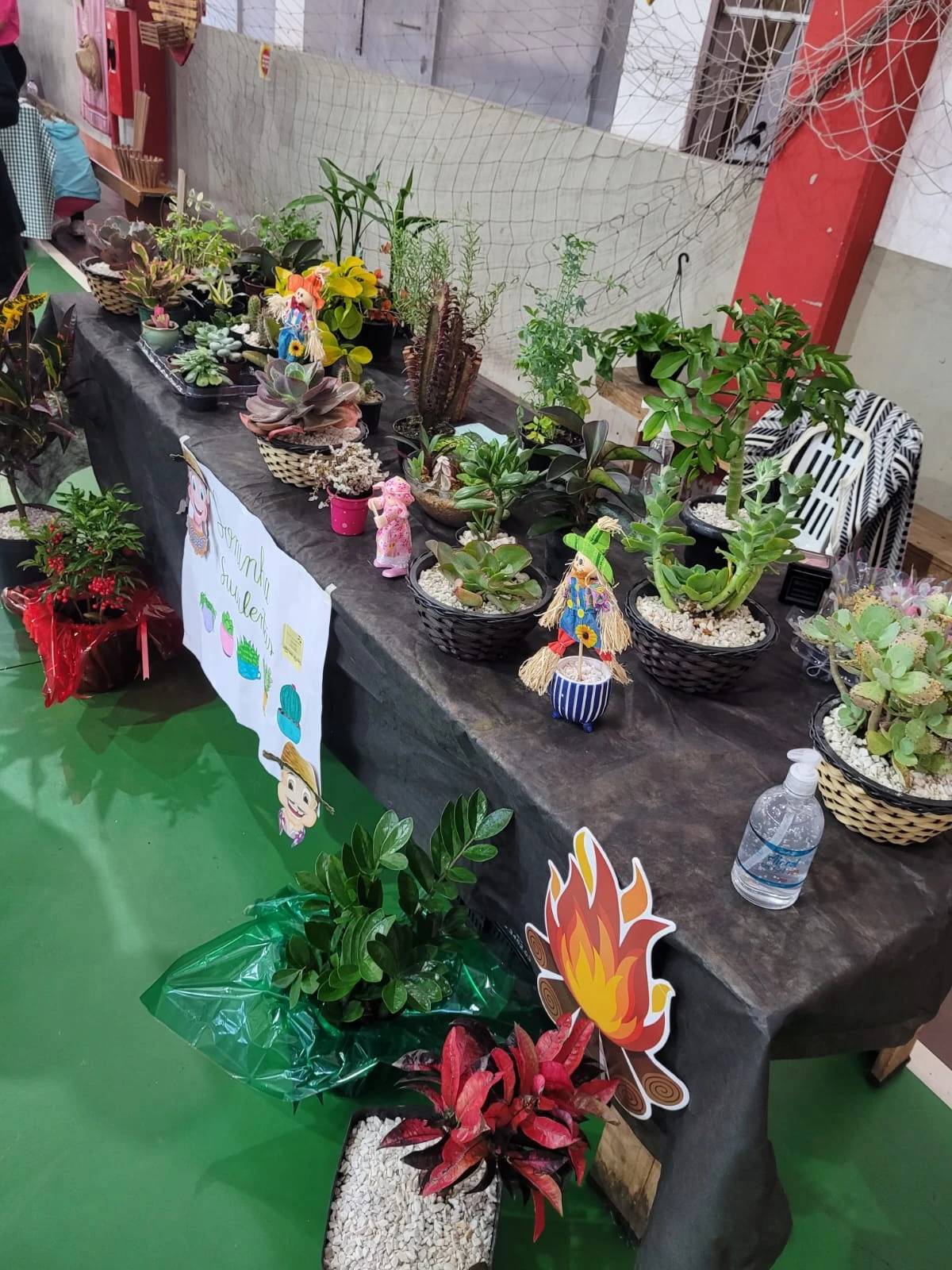 Feira busca dar destaque para mulheres artesãs e empreendedoras em Criciúma — foto 2