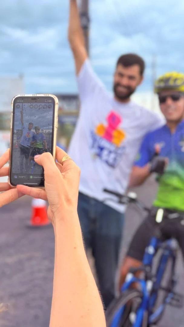 Em protesto, manifestantes reforçam importância de ciclovia na SC-447 — foto 2