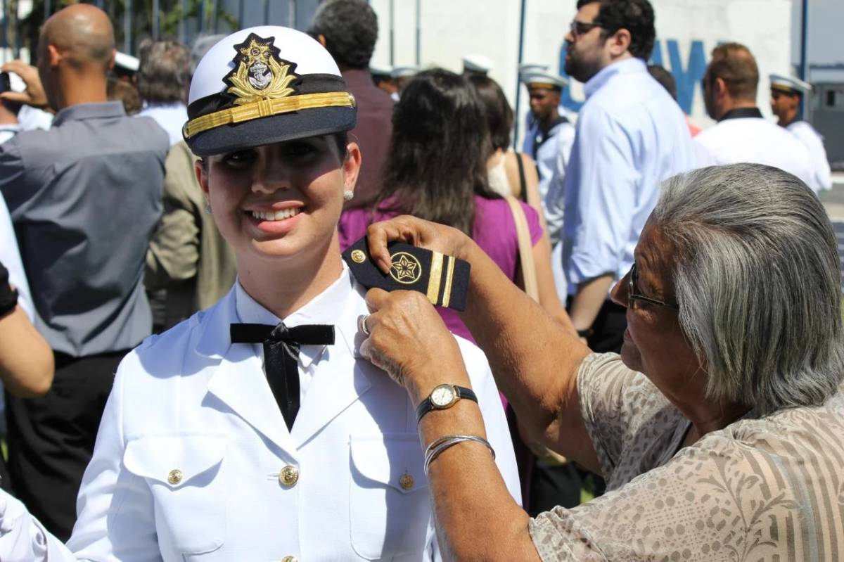 Do trânsito ao comando militar: mulheres que fazem a diferença no serviço público — foto 2