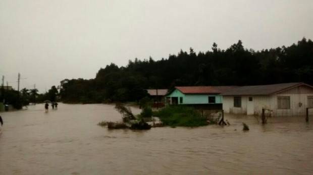 Chuva: cerca de 16 mil pessoas estão desalojadas no Estado — foto 1