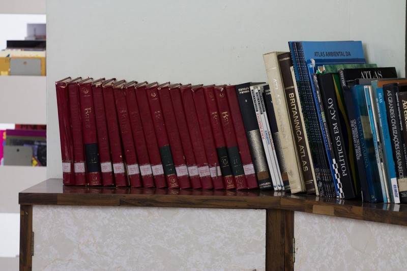 Biblioteca disponibiliza mais de oito mil exemplares — foto 1