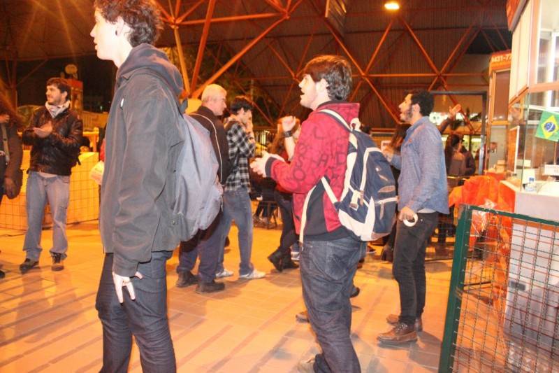Protesto leva discussão do preço das passagens para a Câmara de Vereadores — foto 1