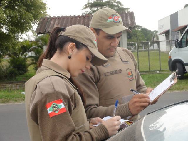 Contingente com mais de 60 PMs atua em 15 cidades do Sul — foto 2