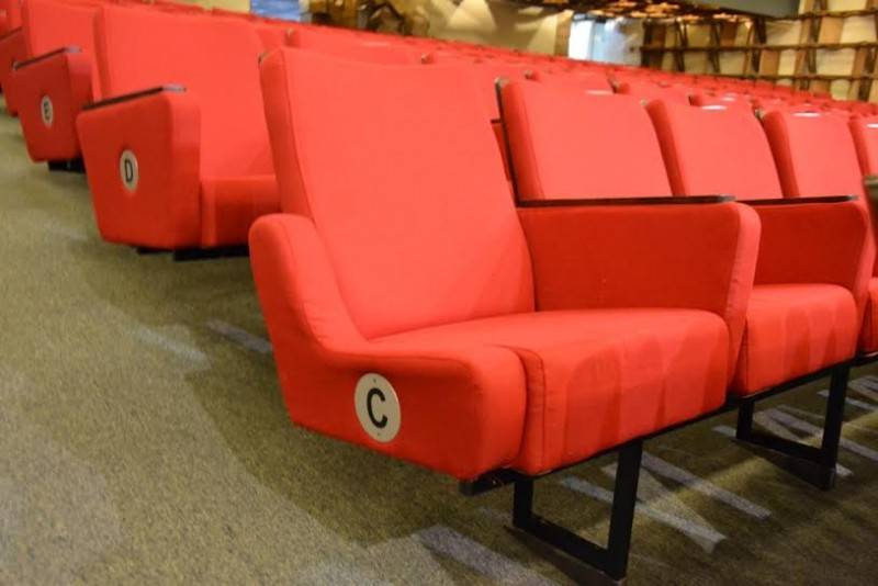 Elias Angeloni terá poltronas para obesos e deficientes físicos — foto 1