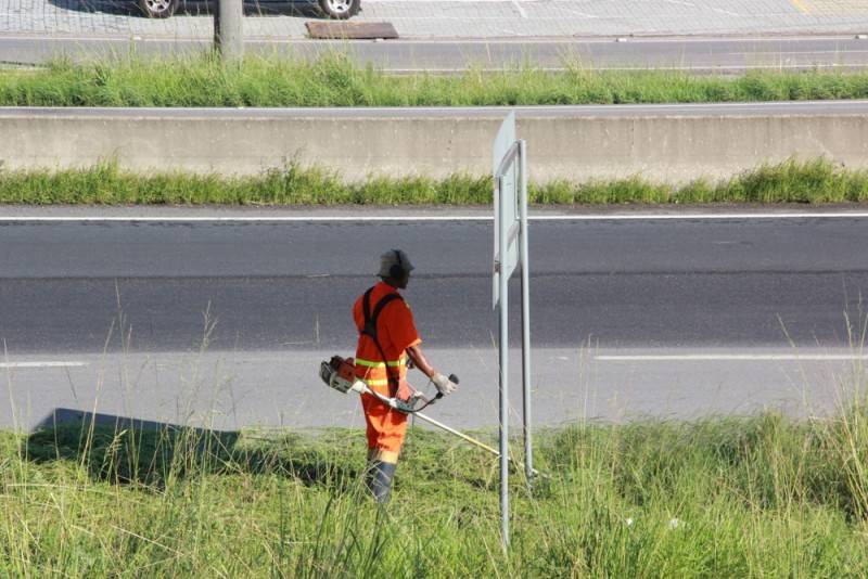 Atenção aos trabalhos de conservação na BR-101 Sul — foto 2