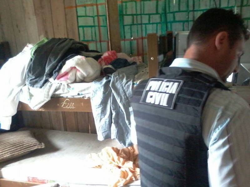 Jovem de 18 anos é preso por tráfico de drogas — foto 3