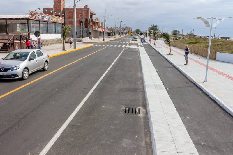 Nova beira-mar é inaugurada nesta segunda-feira em Baln. Gaivota — foto 1
