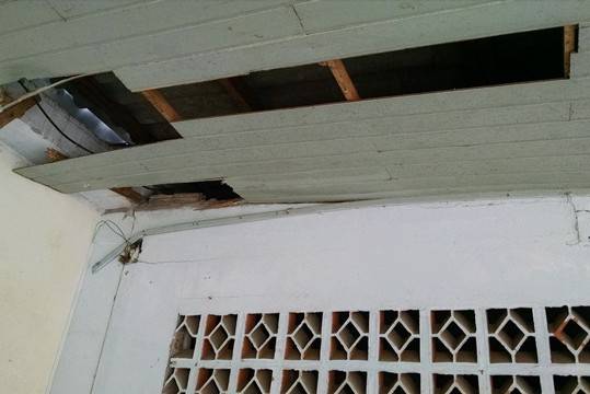 Interditada, Escola Maria Garcia Pessi, de Araranguá, não tem local para abrigar alunos — foto 5
