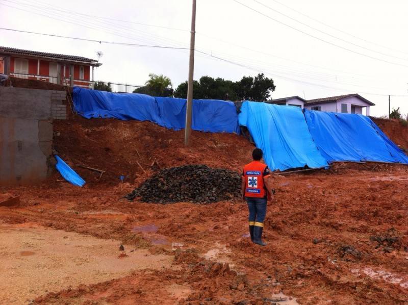 Chuva agrava situação de moradores do bairro São João — foto 1