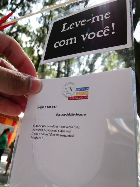 Poesia ganha espaço entre a decoração de Páscoa, em Urussanga — foto 1