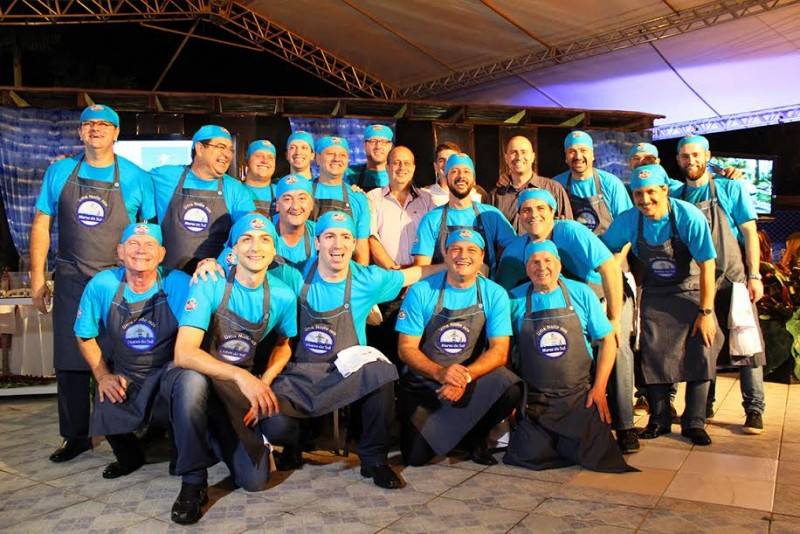 Tradicional jantar Uma Noite nos Mares do Sul foi realizado neste sábado — foto 5