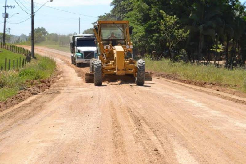 Governo de Cocal intensifica o trabalho de recuperação de estradas — foto 2