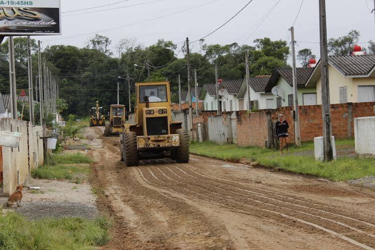 Secretaria de Infraestrutura realiza obras pela cidade — foto 1