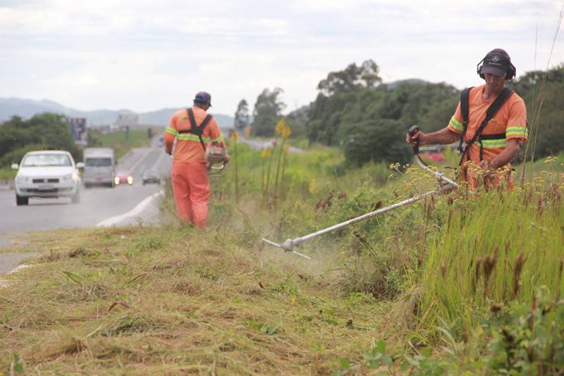 Atenção aos trabalhos de conservação na BR-101 Sul — foto 3