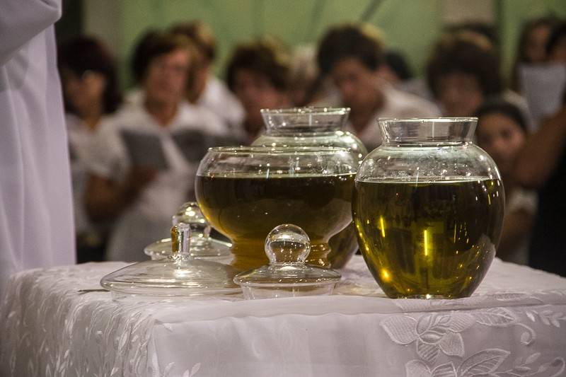 Paróquia São Donato acolhe a missa dos santos óleos — foto 4