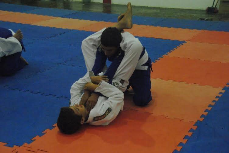 FME abre aulas de jiu-jitsu para crianças e adolescentes — foto 2