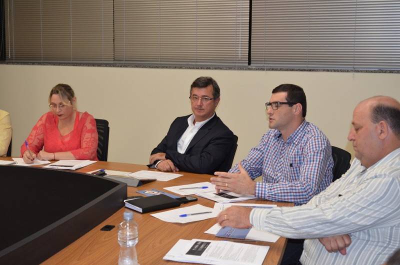 Presidentes de Câmaras de Vereadores da Amrec elencam prioridades para o Sul — foto 2
