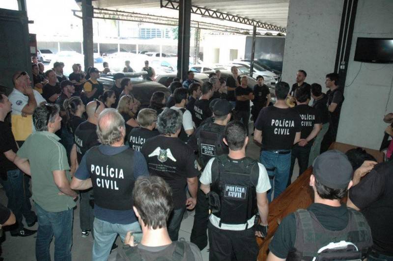 DIC realiza operação resposta e cumpre 24 mandados de busca e apreensão — foto 3