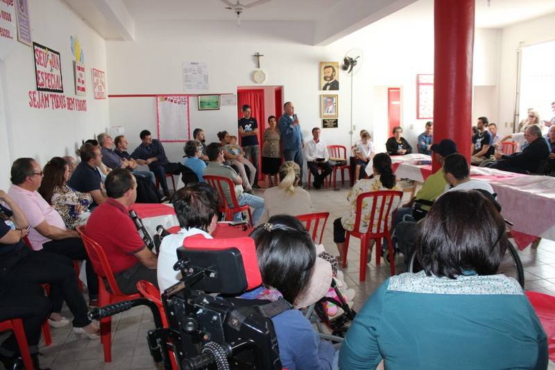 Associação Vida Ativa São José inaugura sala de fisioterapia — foto 6