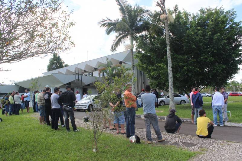 Carbonífera Criciúma tem até as 17 horas de hoje para pagar mineiros — foto 1
