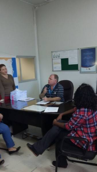 Professores pedem à Celesc e Casan a não suspensão de serviços para os profissionais — foto 2