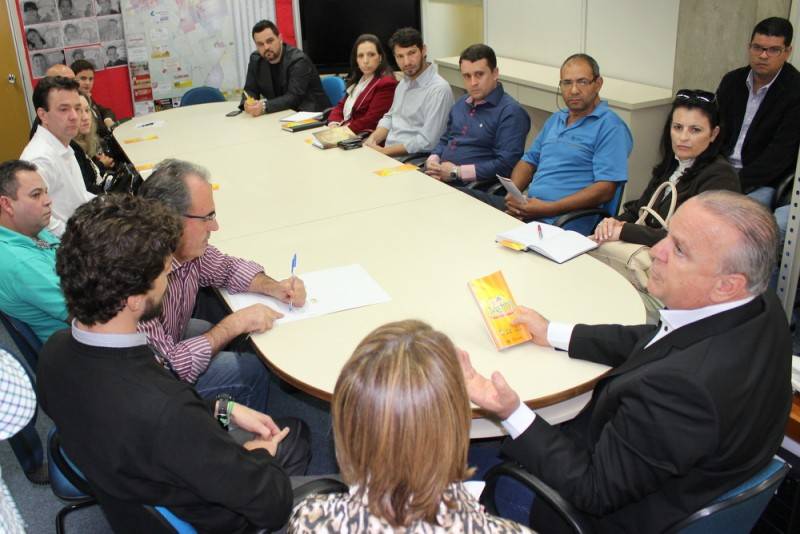 Jasti: Governo de Criciúma reúne representantes da rede hoteleira da região — foto 2