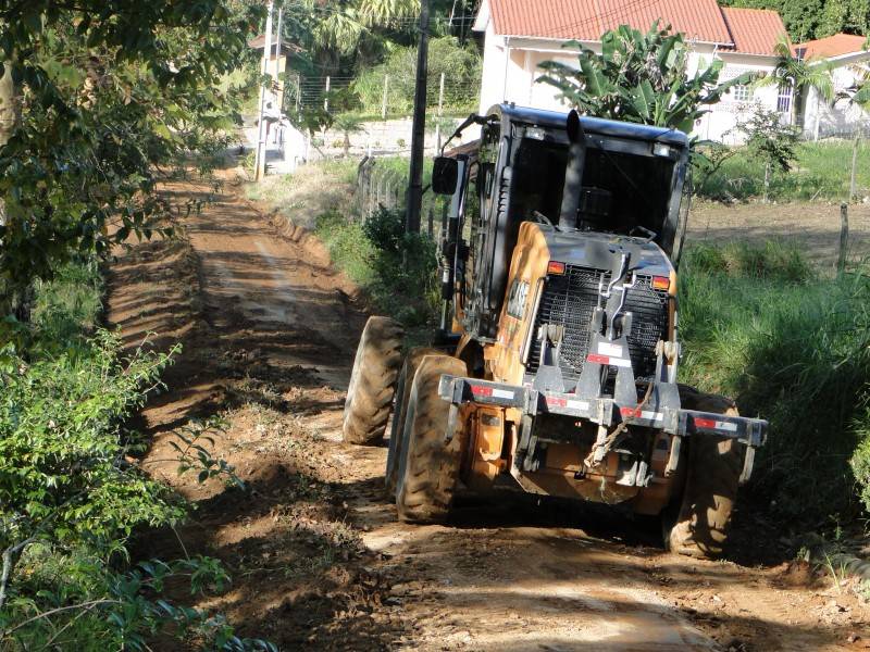 Secretaria de Infraestrutura reforça trabalhos nas estradas — foto 1