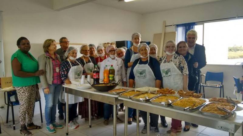 Alunos concluem Curso de Culinária Pesqueira no Rincão — foto 1