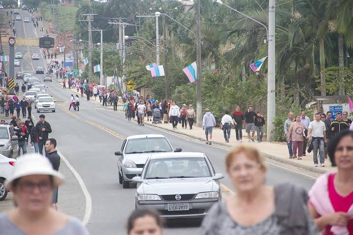 Romaria e festa reúnem milhares no Caravaggio — foto 2