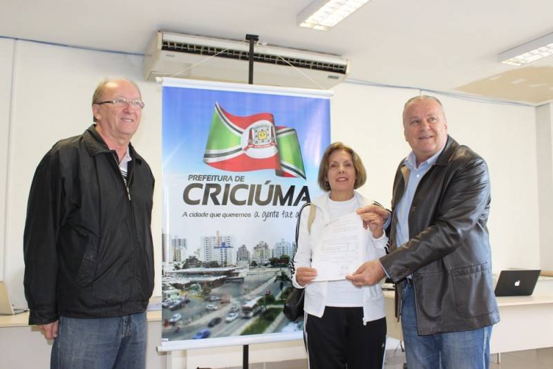 Aposentadorias contemplam três servidores de Criciúma — foto 2