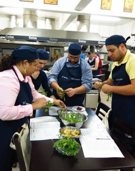 Aulas de gastronomia dão início ao projeto Vida em Equilíbrio — foto 2