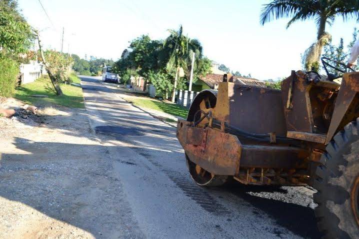 Governo de Cocal realiza operação tapa buraco e recuperação de lajotas — foto 1