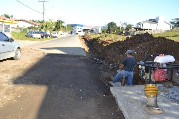 Governo de Cocal realiza operação tapa buraco e recuperação de lajotas — foto 2