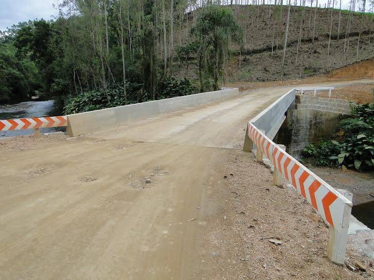 Ponte de concreto será inaugurada em Orleans nesta sexta-feira — foto 2