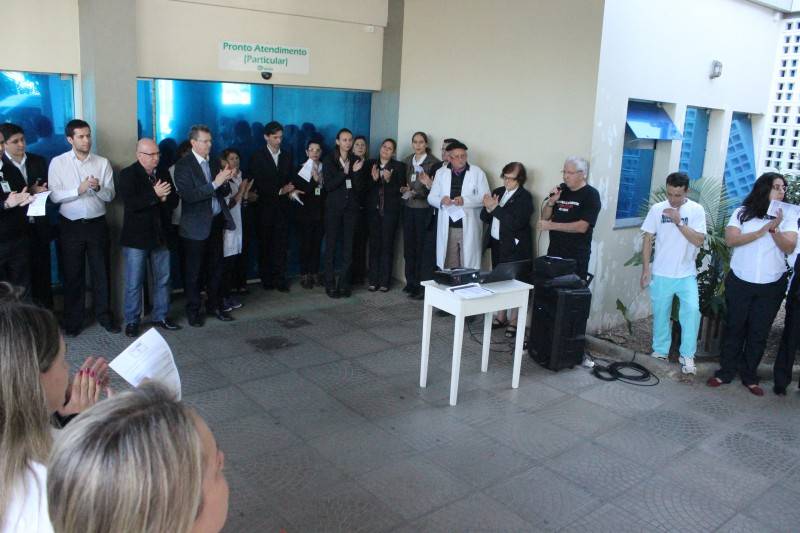Profissionais de hospitais filantrópicos do Brasil protestaram em prol da saúde — foto 13