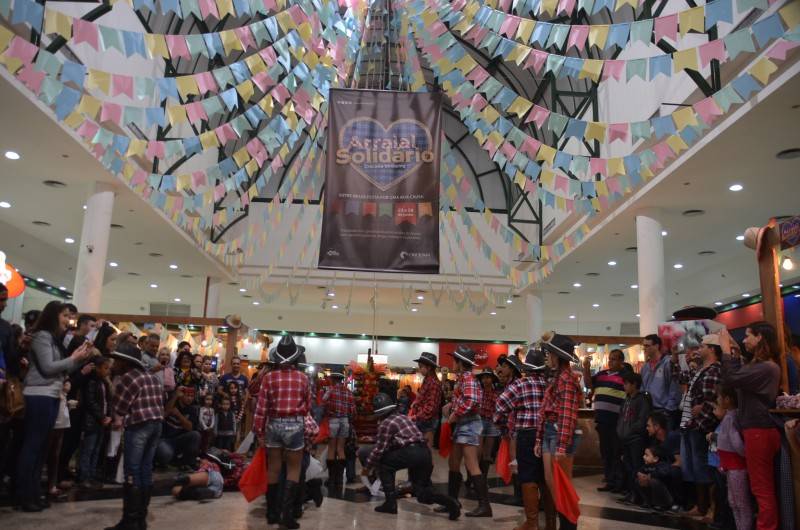 Entidades arrecadam mais de R$ 25 mil durante Arraial Solidário — foto 1