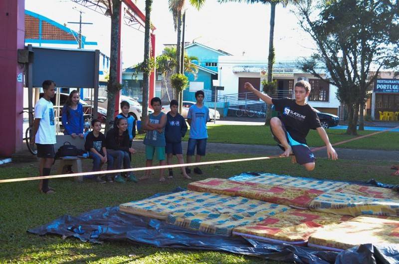 Slackline de Forquilhinha pede colaboração para participar de campeonato no RJ — foto 1