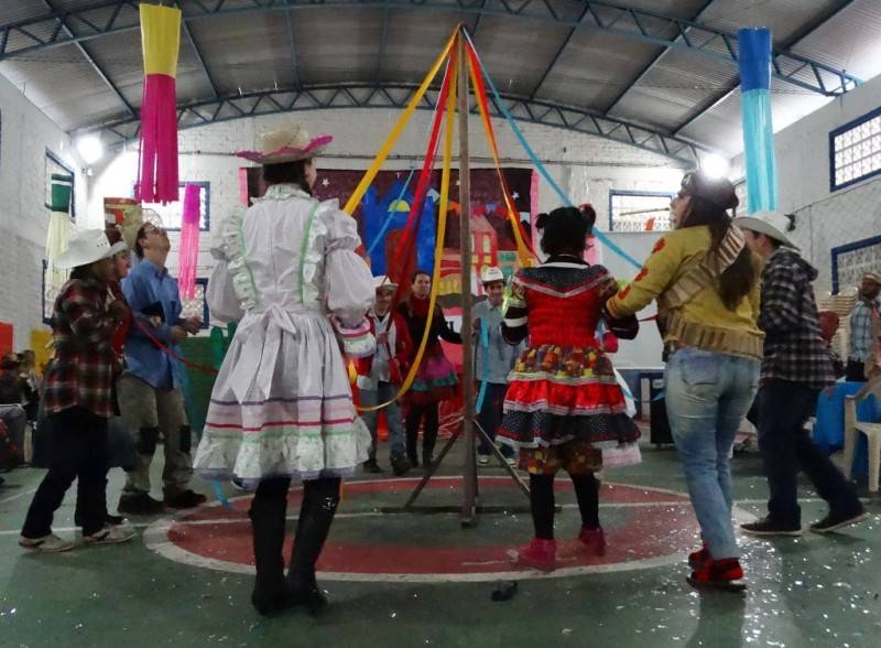 Arraial da Apae de Criciúma homenageia Rei do Baião — foto 4