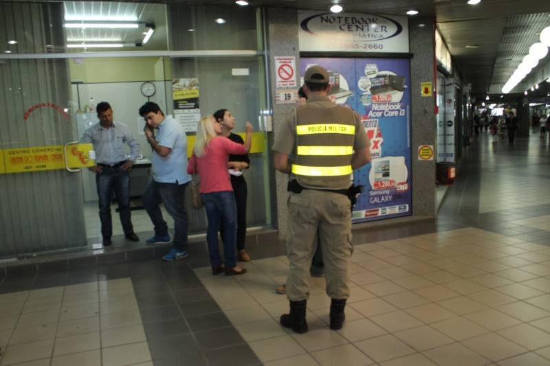 Spray de Pimenta faz pessoas passarem mal no Terminal Central — foto 5